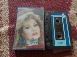 EMEL SAYIN SEVGİSİZ YAŞAYAMAM KAĞIT BASKI