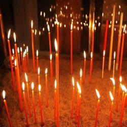 30 CM 8 ADET KIRMIZI İNCE UZUN KİLİSE MUMU RED CHURCH CANDLES KIRMIZI İNCE MUM UZUN MUM RED LİGHT