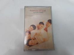 TAKE THAT- EVERYTHING CHANGES KASET