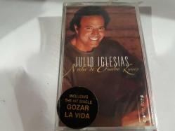 JULIO IGLESIAS-NOCHE DE CUATRO LUNAS KASET