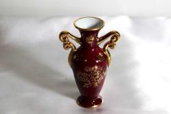 Limoges imzalı el boyaması porselen minyatür çift kulplu vazo. Y 10cm.