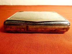 Gümüş, savatlı Osmanlı dönemi sigara tabakası. Usta damgalı. 9x6,5cm. 120gr.