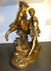 Truva kralı Priamos'un oğlu Paris temalı metalden mamul İtalyan heykel. Y:35 cm. Taban 35x31cm