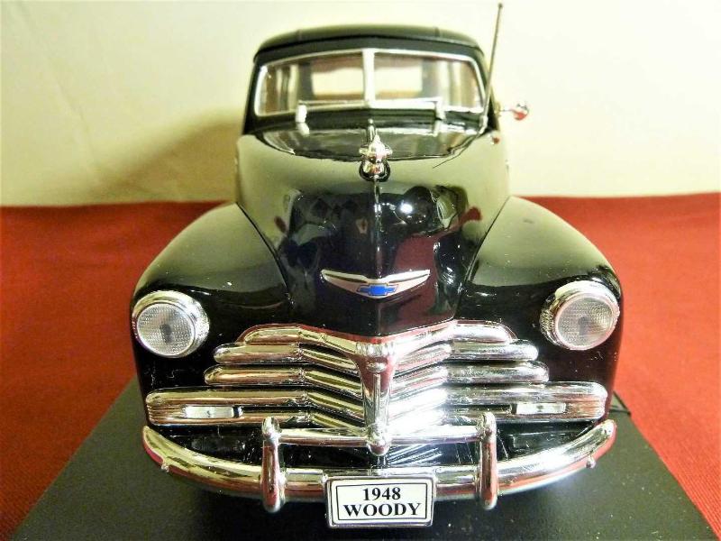 1948 Chevrolet Fleetmaster diecast metal araba. Orj. kutulu. 1 18
