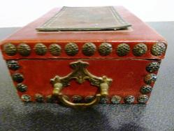 Ahşap deri kaplama mücevher kutu 20x15 Y:8 cm.