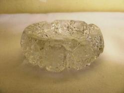 Bacara el kesmesi kristal küllük. Çapı 7 cm.