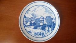 Hutschenreuther imzalı porselen tabak. Ç:20cm.