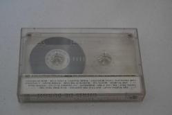 SPARK TO A FLAME - THE VERY BEST OF - CHRIS DE BURGH