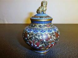 Cloisonne mine işlemeli şekerlik. Y:9 cm