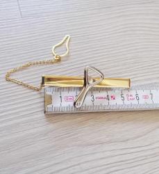 SIFIR KUTUSUNDA AÇACAK TEMALI KRAVAT İĞNESİ