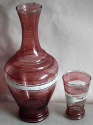 ESKİ ATÖLYE İŞİ İNCE CAM EL BOYAMA 1 SÜRAHİ VE 1 ADET BARDAK SÜRAHİ BOY 26 ÇAP 4.5 CM BARDAK 10 CM