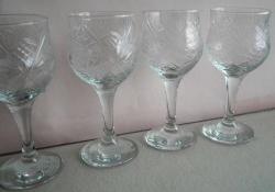 5 ADET KRİSTAL CAM AYAKLI KADEHLER BOY 15.5 CM ÇAP 6.5 CM