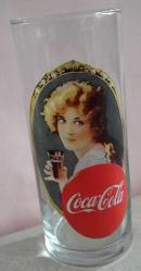 COCA COLA GÜZEL KIZ FORMLU CAM BARDAK