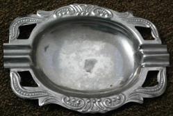 METAL KÜLLÜK KÜL TABLASI 13.5X9.8 CM