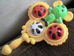 MİNİK SEVİMLİ FARE FİGÜRLÜ ÇINGIRAK OYUNCAK BEBEK ÇINĞIRAGI BOY 18.5 CM EN 12.5 CM