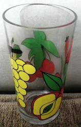 1 ADET ÜZÜM KİRAZ ÇİLEK ELMA FİGÜRLÜ CAM BARDAK ÇAP 6 CM BOY 12 CM