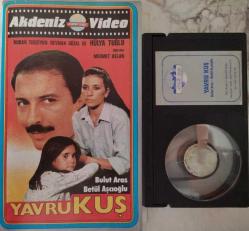 Efemera - YAVRU KUŞ- BULUT ARAS* BETÜL AŞÇIOĞLU BETA FİLM ...
