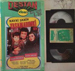 Efemera - YAŞAMADIM Kİ BEN- HAYRİ ŞAHİN* FİLİZ ERSÜRER BETA FİLM - kitantik - kitaLog