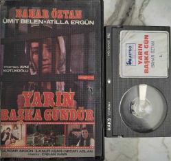 Efemera - YARIN BAŞKA GÜNDÜR- BAHAR ÖZTAN* ÜMİT BELEN BETA FİLM - kitantik - kitaLog