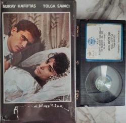 Efemera - AHU GÖZLÜM- NURAY HAFİFTAŞ* TOLGA SAVACI BETA FİLM - kitantik - kitaLog