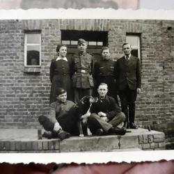 Orjinal Eski dönem Alman Geniş Koleksiyon-Kağıt ve Madeni paralar,Pullar,Foto No 705 Rozet Hediyeli