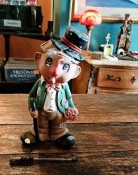 Kusursuz Pipo İçen Adam Seramik Biblo (Boy:29cm(Llütfen stokda olup olmadıgını teyit ediniz)