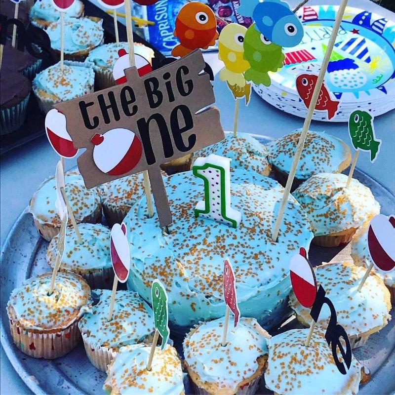 BE Sweet Cakes - 🐟🎣Oh-FISHally One🎣🐟 A two tier cookies and cream cake  with fondant fish and The Big One sign. The coordinating Bobber smash cake  was an adorable addition. #thebigonecake #1stbirthday #