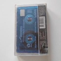 Grup MUNZUR TUTUŞTURUN GECELERİ Sıfır Kaset .A1