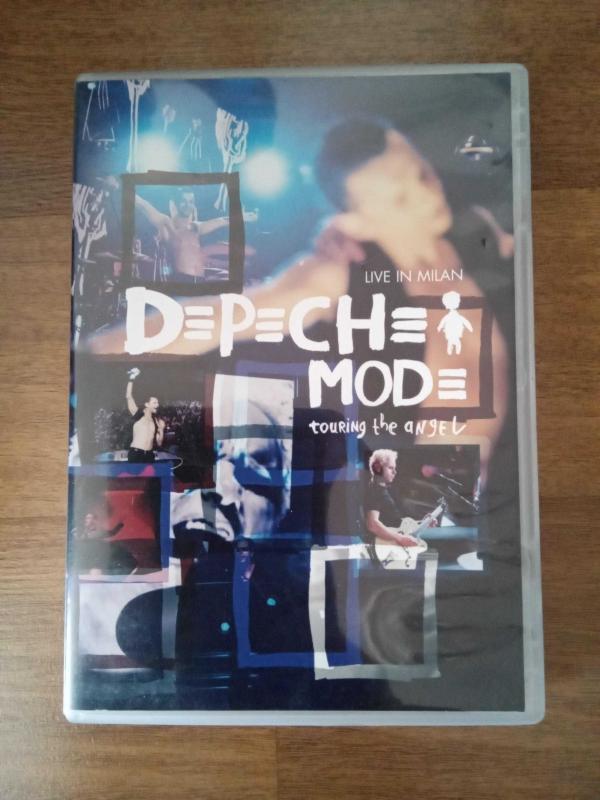 Depeche Mode Touring the Angel dvd albümü - Efemera - kitantik