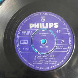 Teach in / Ding a dong - You and me / Turkey 1975 / 45'lik / *pop* Eurovision '75)