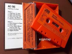 ac dc - highway to hell kaset (alman baskı)  (kasetçalarda dinlenmiştir)