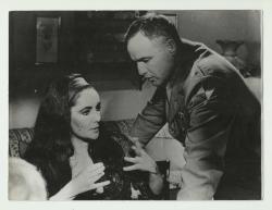 ELIZABETH TAYLOR VE MARLON BRANDO BÜYÜK BOY FİLM FOTOĞRAFI...