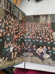 Robert Collage Record '14 (yıllık)  ( KİTAPLARIN ALTRAFI 88 )