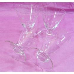 ViNTaGe KRİSTAL CAM KoNiK KADEHLER.....4 Adet