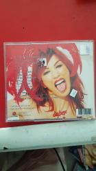HANDE YENER NASIL DELİRDİM CD