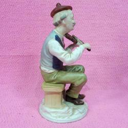 VINTAGE AVRUPA EL BOYAMA BANKTA KEMAN ÇALAN YAŞLI MÜZİSYEN PORSELEN BİBLO