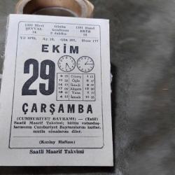 29 EKİM 1975 SAATLİ MAARİF TAKVİM YAPRAĞI