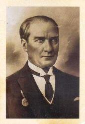 M. Türkyılmaz Atatürk Fotoğrafları Koleksiyonundan Atatürk Portresi / 4 Portre Takım