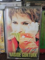 NAŞİDE GÖKTÜRK / KİMSEM YOK (KASET)