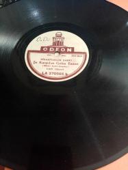 Şu karşıdan gelen esmer - Sevgi Ateştir Lütfi Güneri