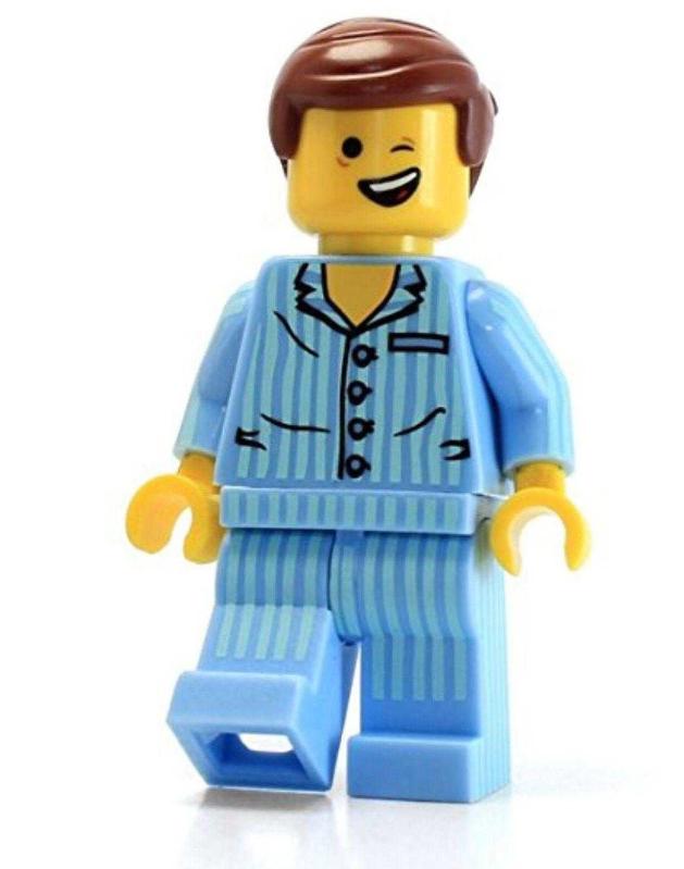 The Lego Movie Set Pyjamas Emmet Minifigure (5002045) Antika ve  Koleksiyon kitantik #12702209017335