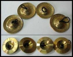 EsKi İŞLEMELİ KÖÇEK ZİLLERİ.......