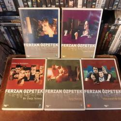Efemera - FERZAN ÖZPETEK FİLMLERİ - 1.CAHİL PERİLER 2.HAREM SUARE 3.KARŞI PENCERE 4.MÜKEMMEL BİR GÜN 5.BİR ÖMÜR YETMEZ - kitantik - kitaLog
