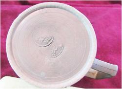 ViNTaGe AVRUPA ZİNN MeTaL GAZLI MASA ÇAKMAĞI.....