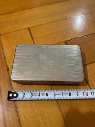 İtalyan’ı tütün tabakası ve tekel sigara kağıdı