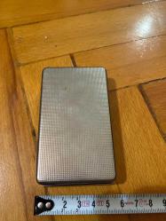 İtalyan’ı tütün tabakası ve tekel sigara kağıdı