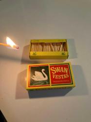 Swan Vestas kovboy kibriti