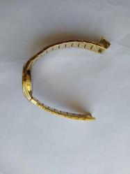 Essence Bayan Kol saati