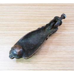 AnTiKa EL ŞeKLiNDe BRONZ KAPI TOKMAĞI-ŞAKŞAK....