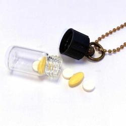 Çevirmeli Su Geçirmez Kapaklı 3cm Mini Cam Şişe Kolye Ilaç Tohum Dilek Hatıra Kapsül
